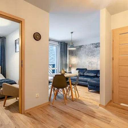 Zeromskiego 15b/5 Апартаменты